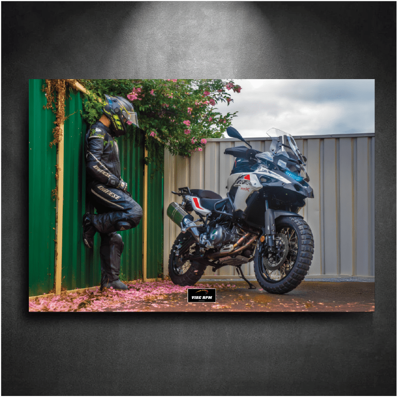 Tableau NÉON Benelli TRK 502X