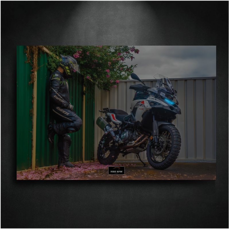 Tableau NÉON Benelli TRK 502X