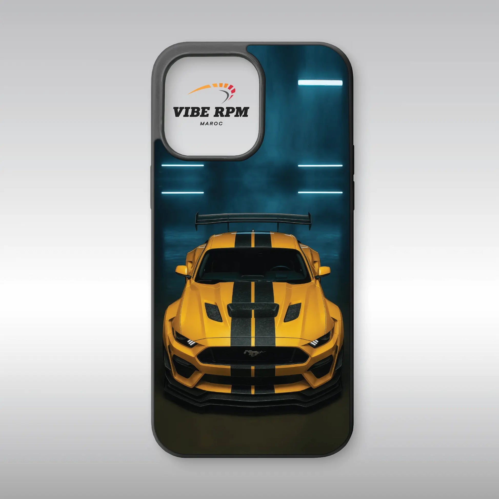 Coque téléphone Ford Mustang VibeRPM, design muscle car iconique, finition mate soft-touch, silicone premium, protection anti-chocs
